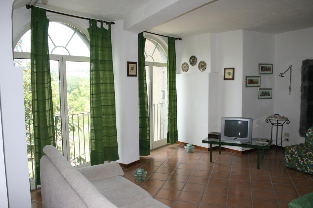 Villa Dei Leoni Santa Tecla Quarto foto